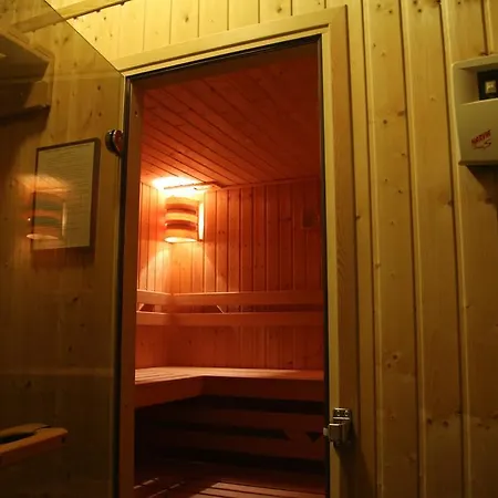Pod Skrzydlami Guest house