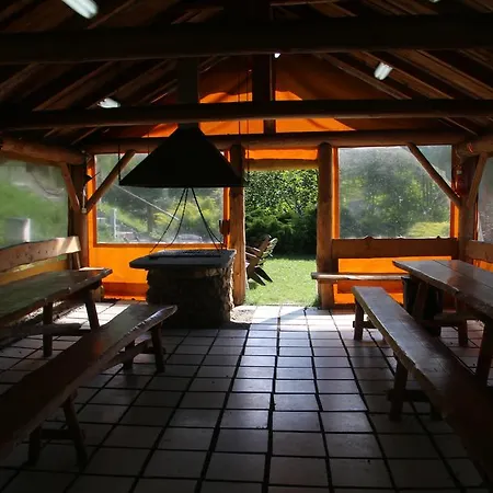 Willa Pod Skrzydlami * Międzybrodzie Bialskie