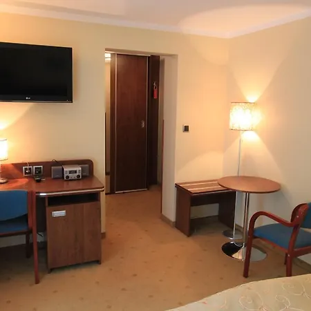 Gasthuis Willa Pod Skrzydlami Międzybrodzie Bialskie