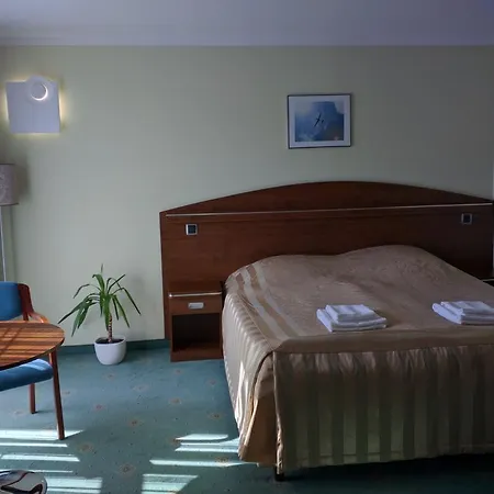 Willa Pod Skrzydlami Gasthuis Międzybrodzie Bialskie