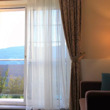 Willa Pod Skrzydlami Gasthuis Międzybrodzie Bialskie