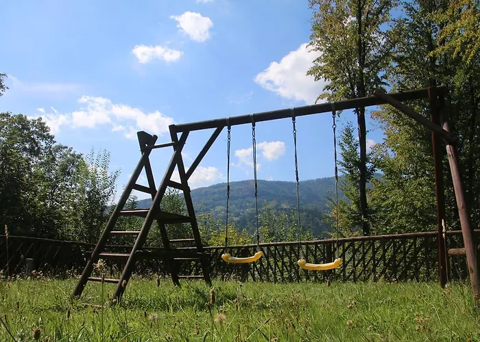 ゲストハウス Willa Pod Skrzydlami Międzybrodzie Bialskie