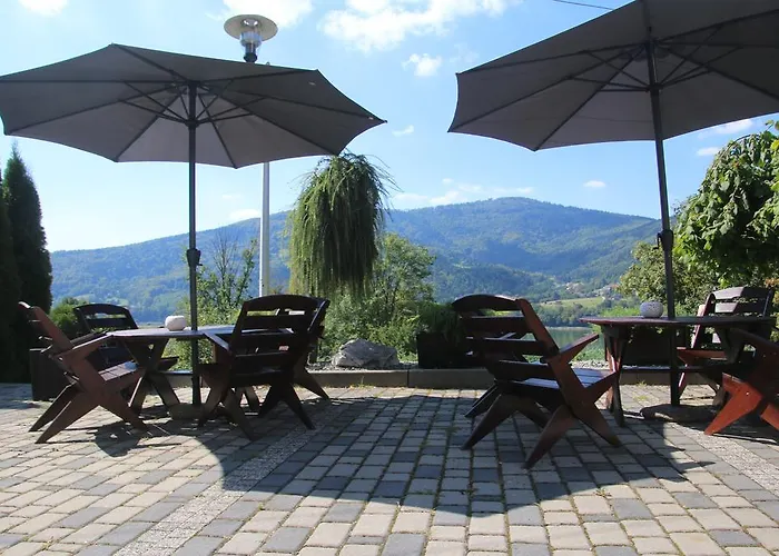 Pod Skrzydlami Miedzybrodzie Bialskie