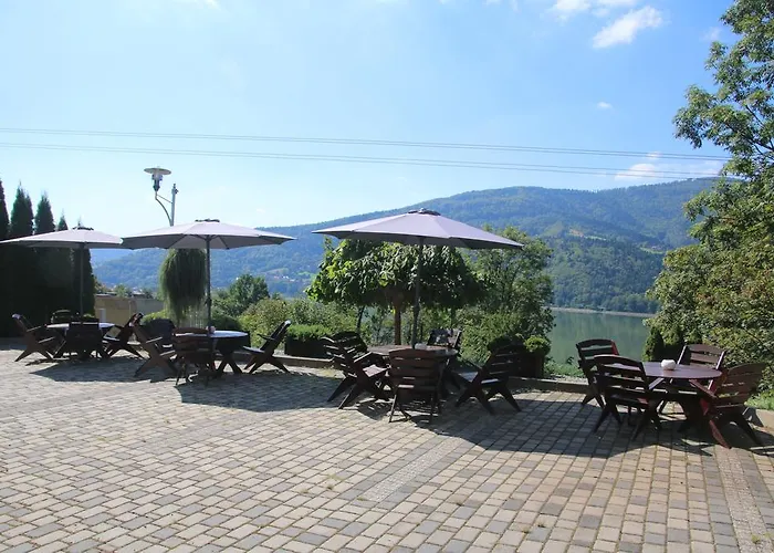 Willa Pod Skrzydlami * Międzybrodzie Bialskie