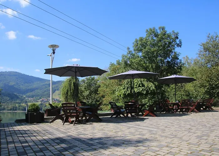 Pod Skrzydlami Miedzybrodzie Bialskie