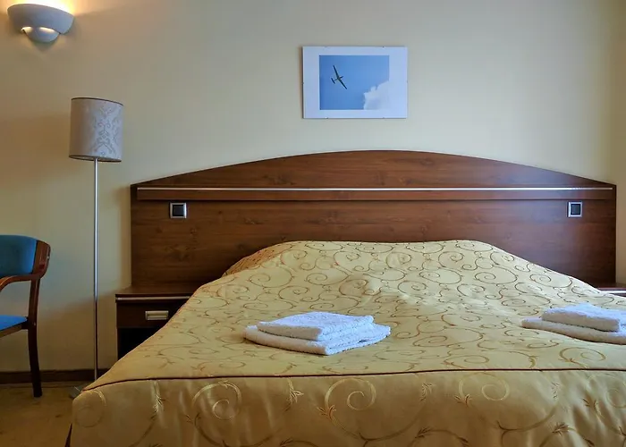 Pod Skrzydlami * Miedzybrodzie Bialskie