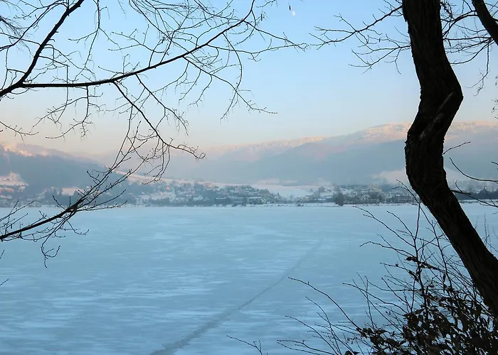 Pod Skrzydlami * Miedzybrodzie Bialskie